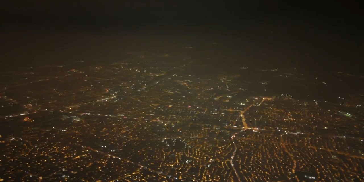 Yangın Külleri Şehirdeki Görüş Mesafesini Düşürdü