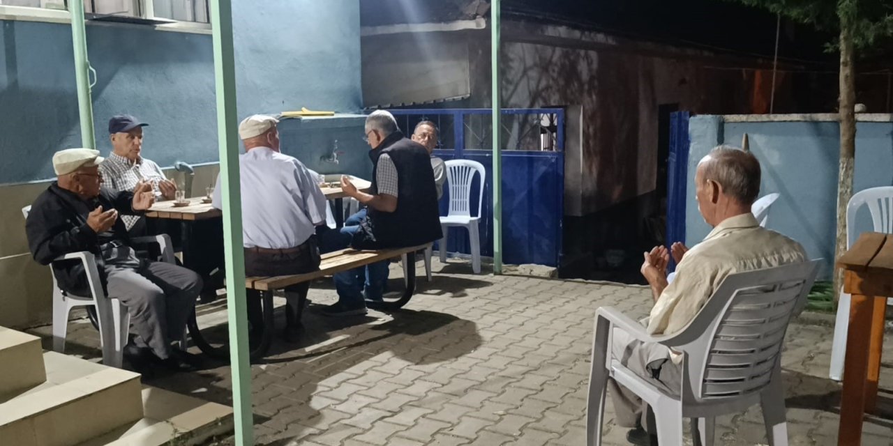 Orman Yangınları Sonrası Camilerde Yağmur Duası Edildi