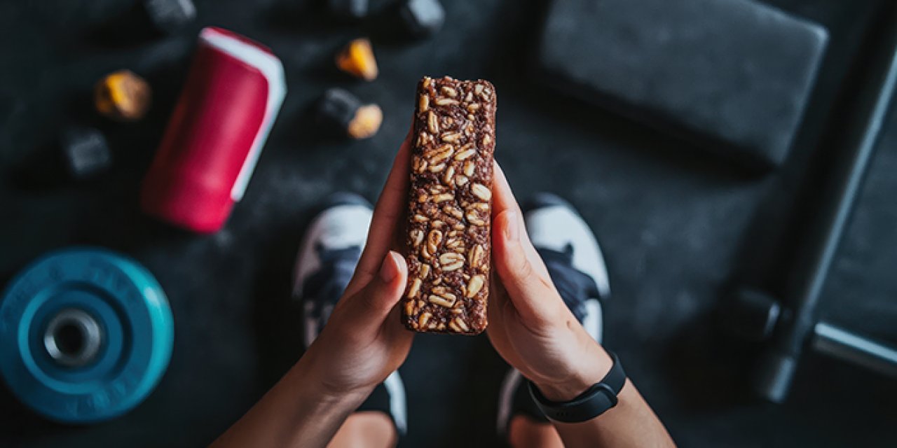 Sporculara Özel Ev Yapımı Protein Bar Tarifleri