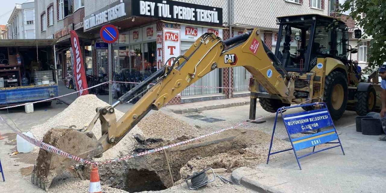 Altyapı Çalışmasında Göçük: 2 Yaralı