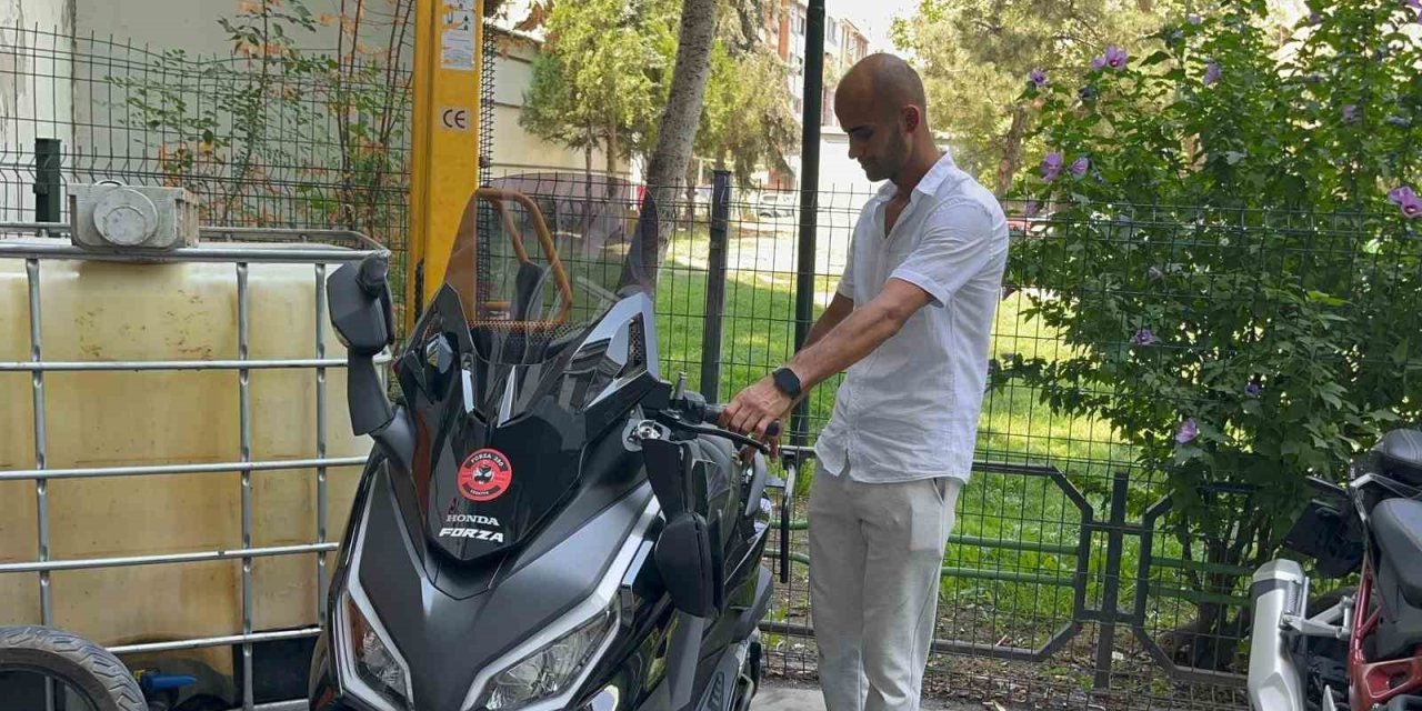 Ölümden Dönen Sürücüye Ambulans Çağırmadılar