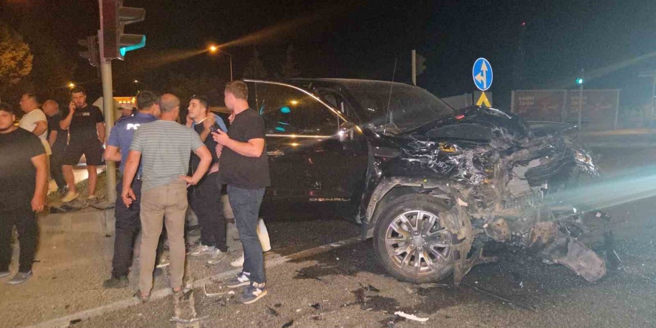 Ambulansın Karıştığı Kazadan Acı Haber
