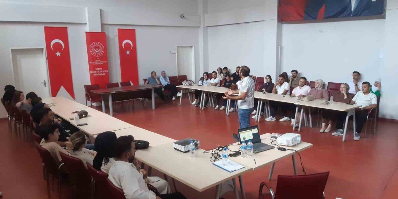 Evlenecek Gençlere Evlilik Öncesi Eğitim Desteği