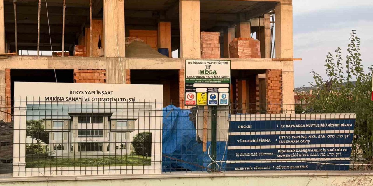 İnşaattan Düşen İşçi Hayatını Kaybetti