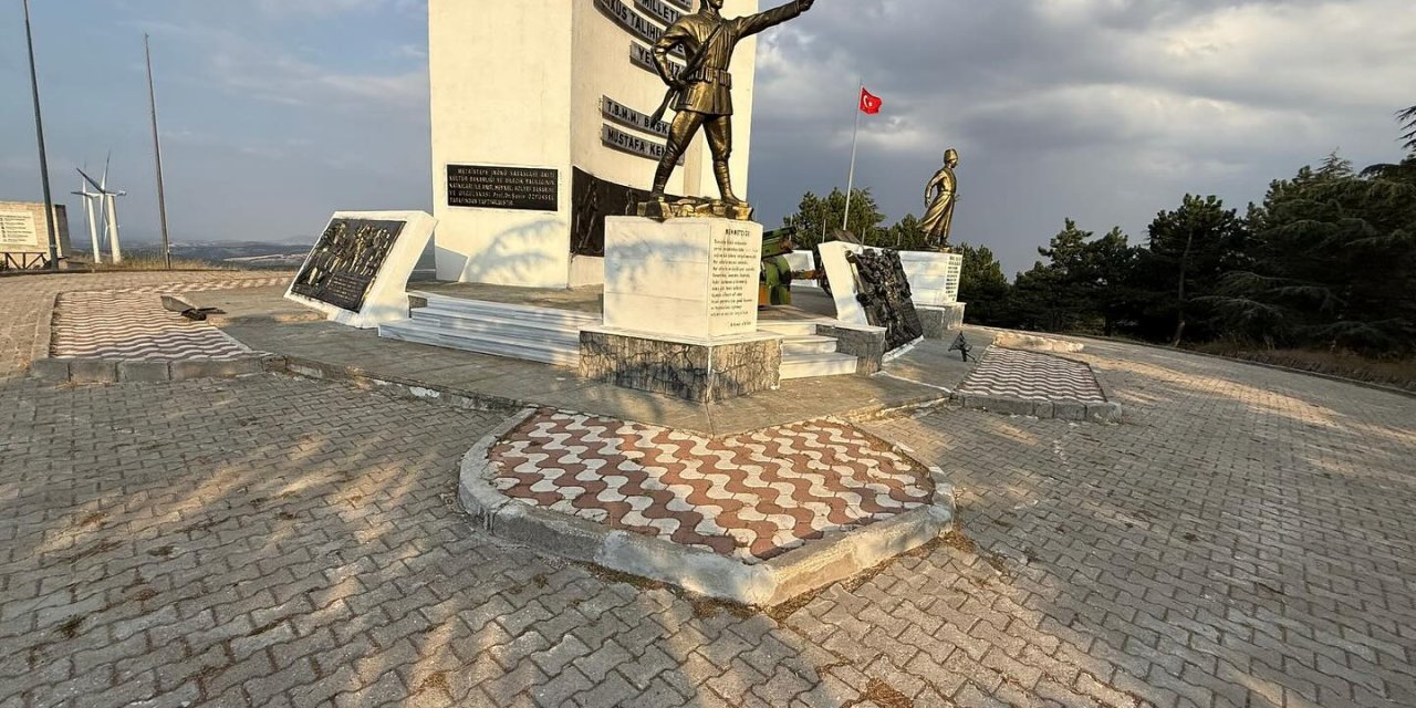 Metristepe Şehitliği Temizlik Çalışması