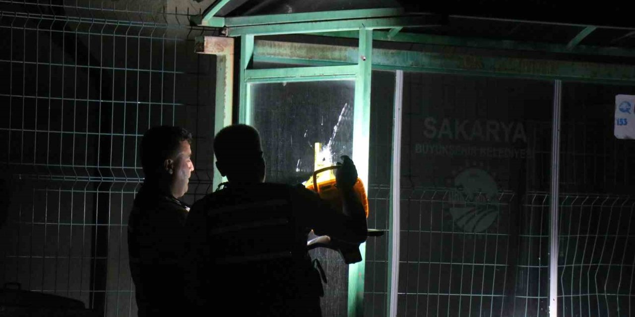 Kanlı Geceden Detaylar: "Kız Yeğene Laf Atma" İddiası, Silahlı Kavgaya Dönüştü