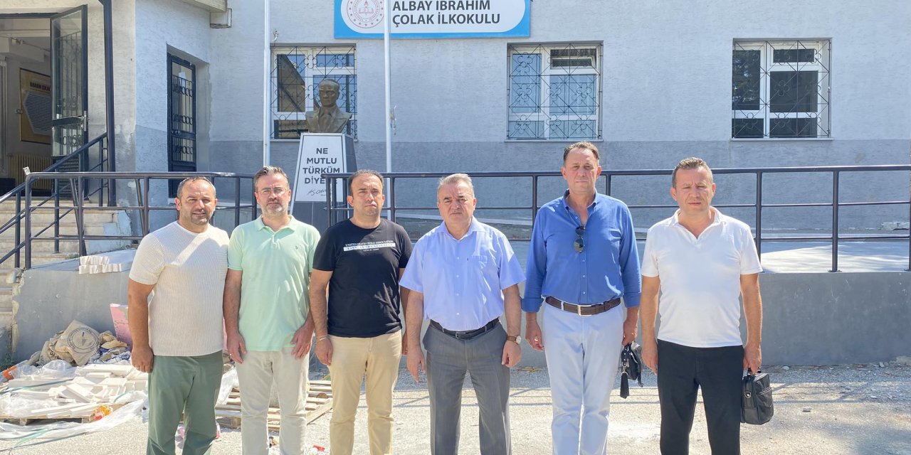 Kaymakam Öztürk, Okul Onarım Çalışmalarını İnceledi