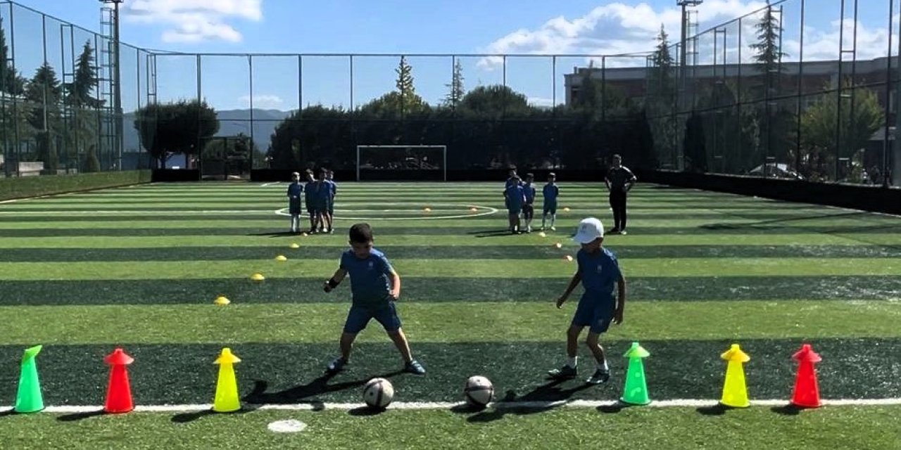 Yaz Spor Okulları Devam Ediyor