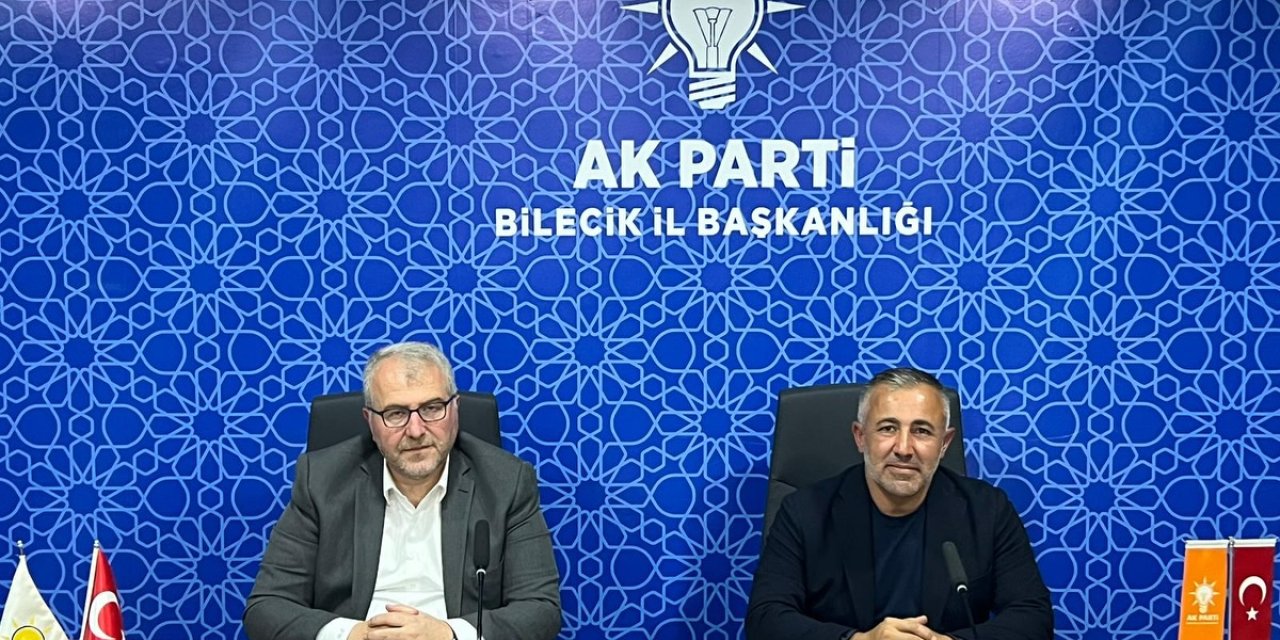 AK Parti Yönetim Kurulu Toplantısı Yapıldı
