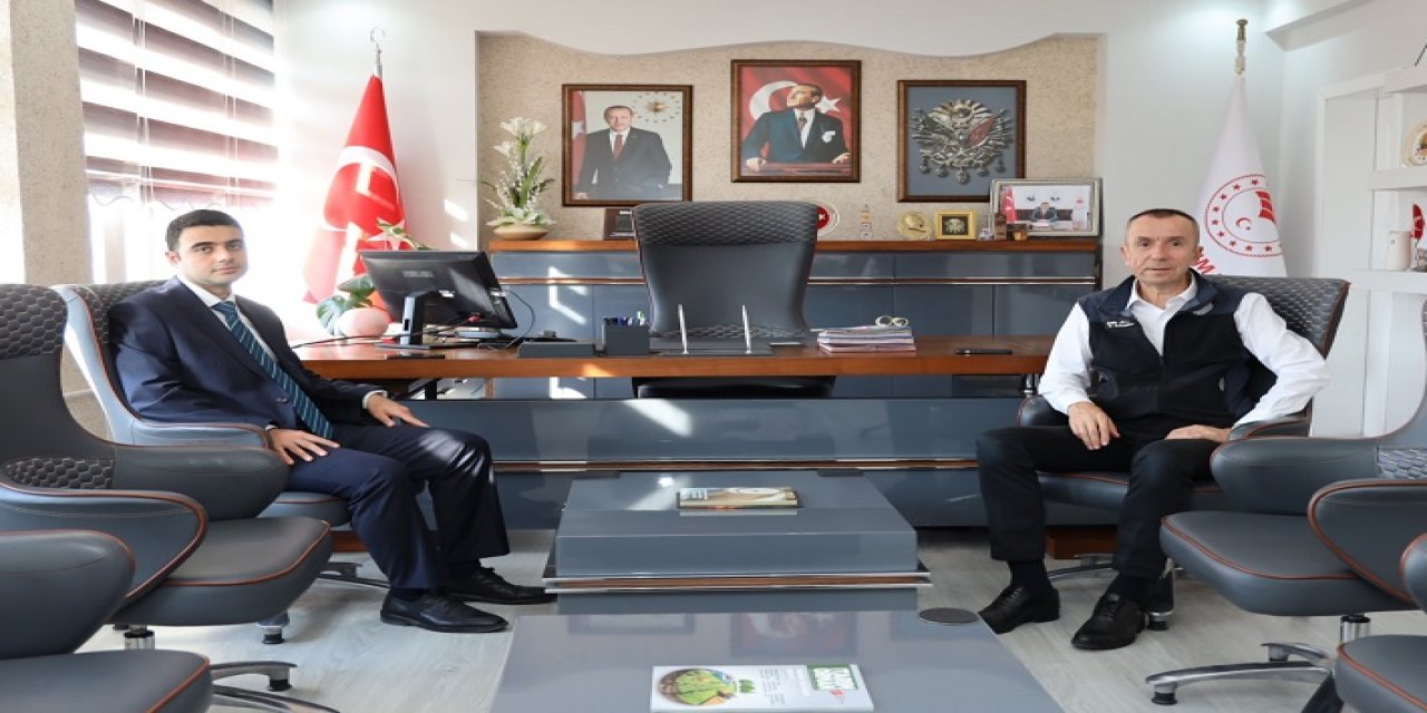 Kaymakam Kılıç'tan Müdür Ayvalık'a Ziyaret