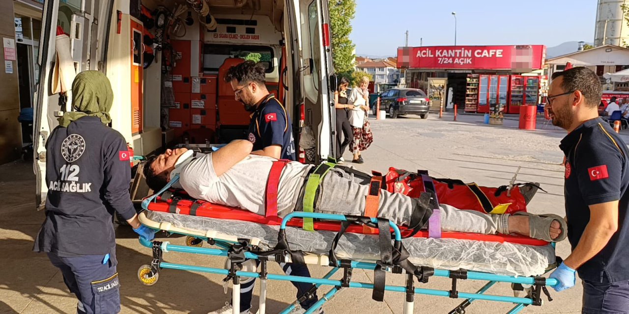 Mesai Arkadaşını Çekiçle Darbetti