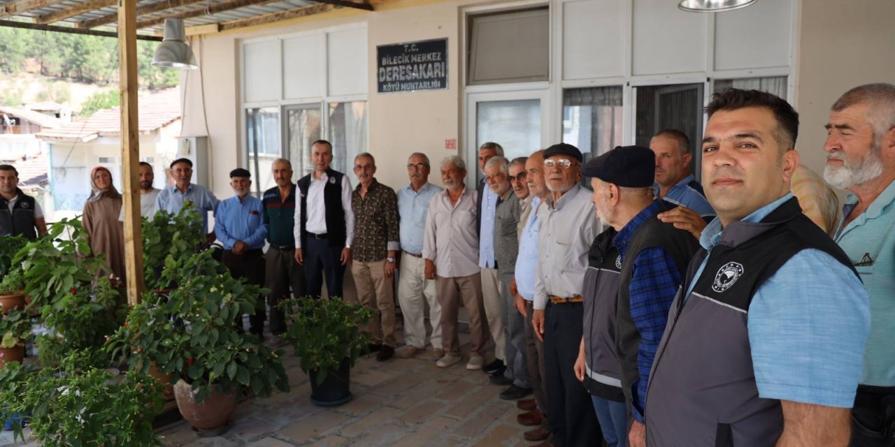 Müdür Ayvalık Çiftçilerle Buluştu