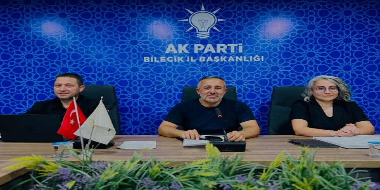 AK Parti Yönetim Kurulu Toplantısı Yapıldı