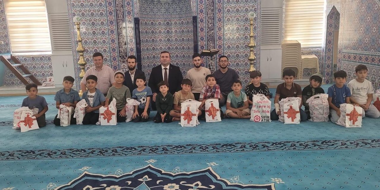Kaymakam Ünal, Kuran Kursu Öğrencilerini Ziyaret Etti