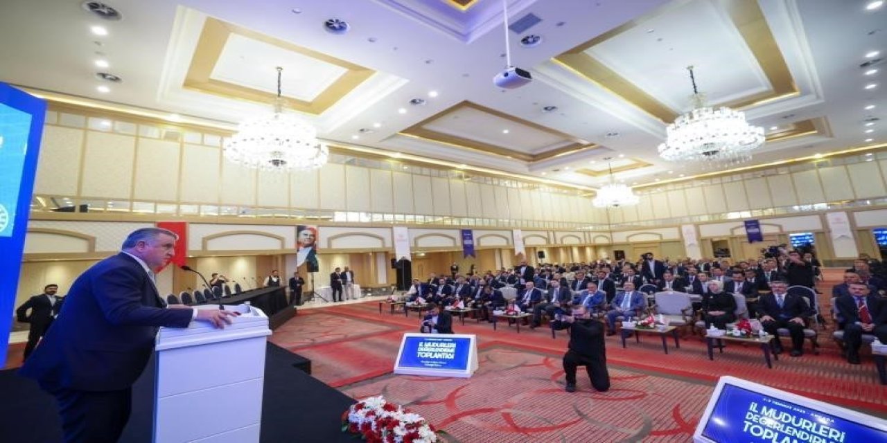İl Müdürü Demir, Gsb İl Müdürleri Değerlendirme Toplantısı Katıldı