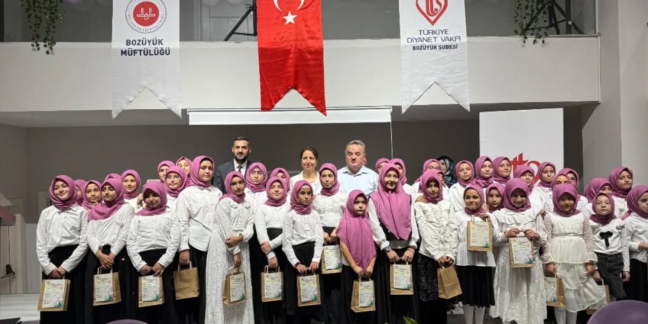 Bozüyük’te Kuran Kursu Kapanış Programı