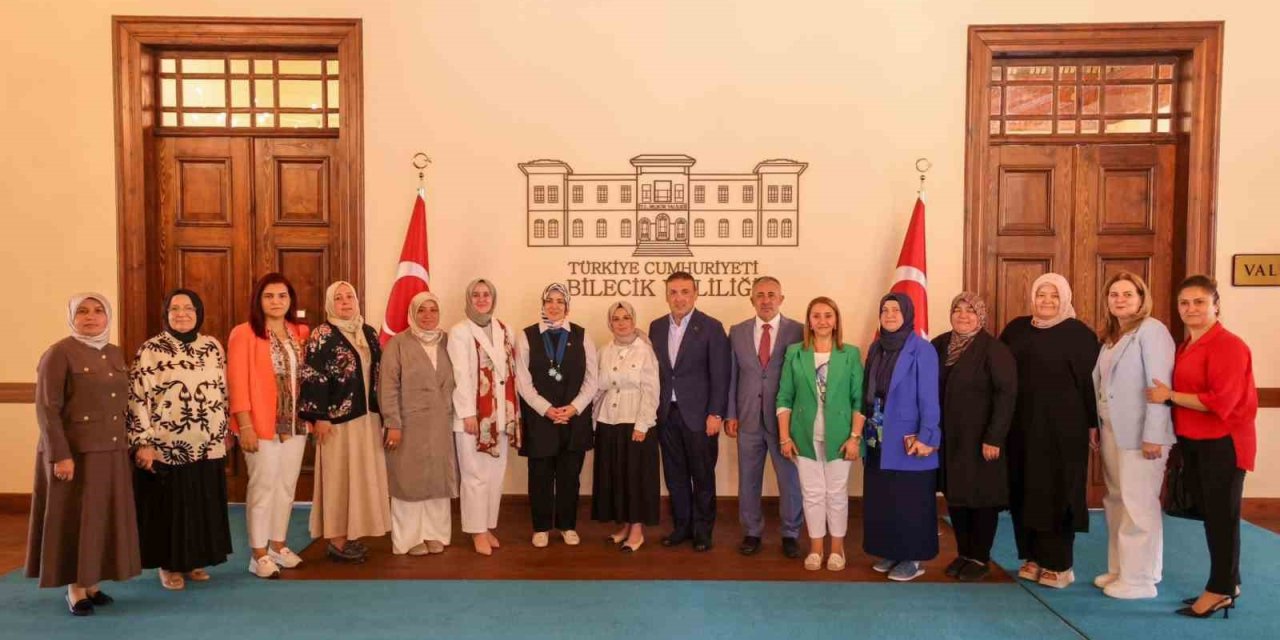 Ak Parti Heyetinden Vali Sözer'e Ziyaret