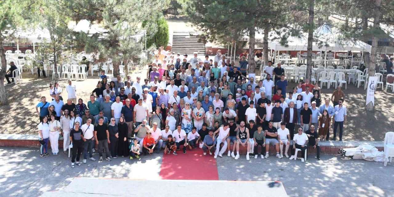 3 Yaşındayken Verildiği Yurda Tekrar Gelen Nato Mühendisi Duygulandı