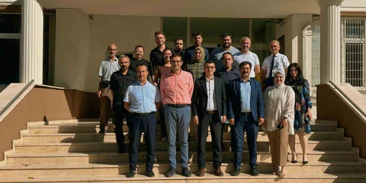 Osmaneli İcra Müdürü Karadaş’a Veda Yemeği