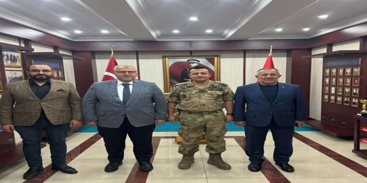 Eğitim Alay Komutanı Bozkurt Görevine Başladı