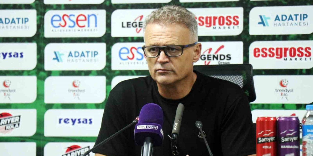 Sakaryaspor’da Teknik Direktör İrfan Buz İle Yollar Ayrıldı