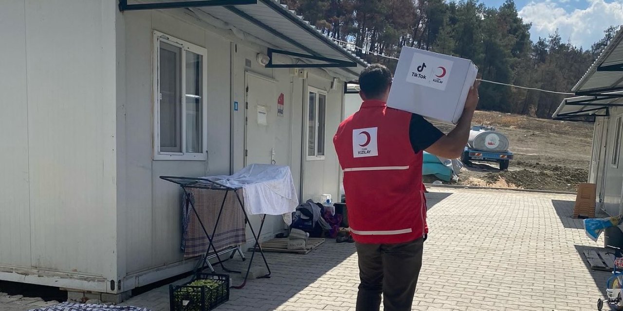 Kızılay’dan Yangın Bölgesine Gıda Yardımı