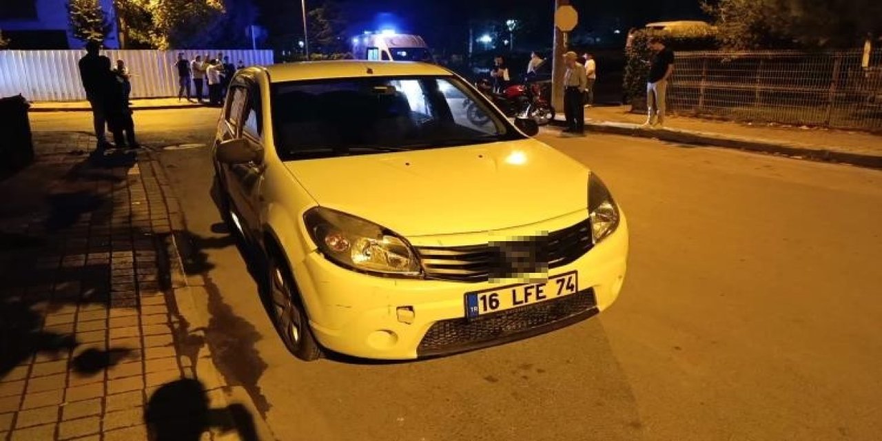 Otomobille Elektrikli Bisiklet Çarpıştı: 1 Ağır Yaralı