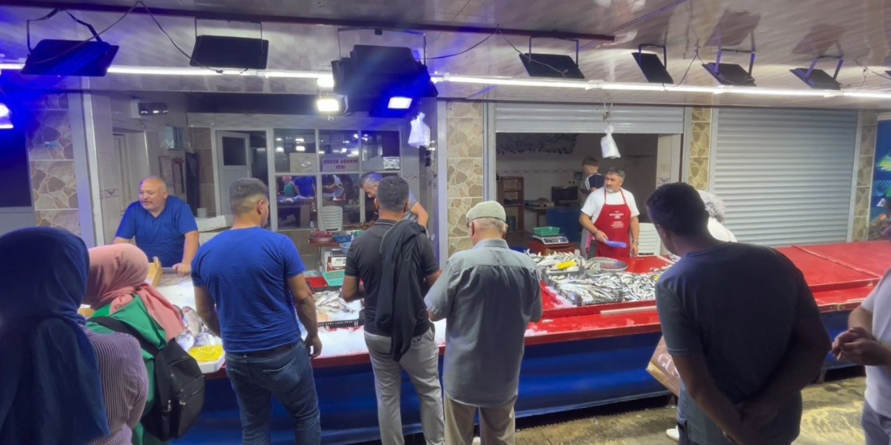 Balık Sezonu Mangal Ateşi İle Başladı