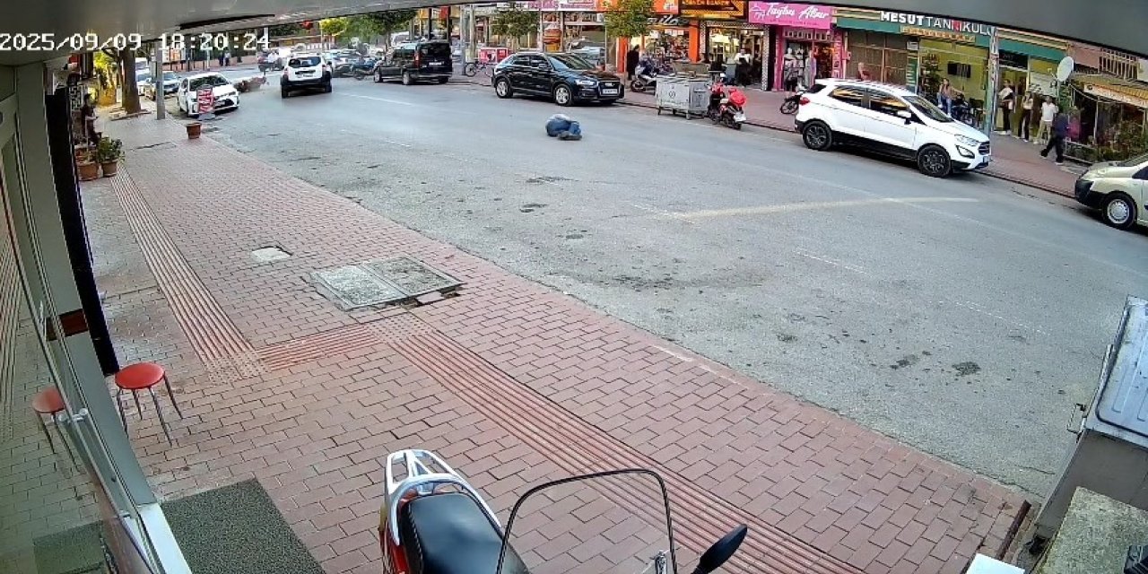 Cipe Çarpan Motosikletli Metrelerce Havaya Savruldu