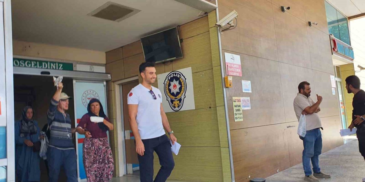 Parmaklarını Salça Makinesine Kaptırdı