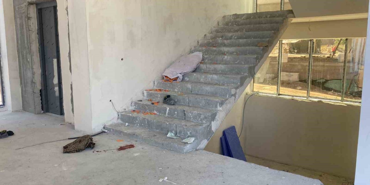 İnşaat Merdivenlerinden Yuvarlanan İşçi Yaralandı