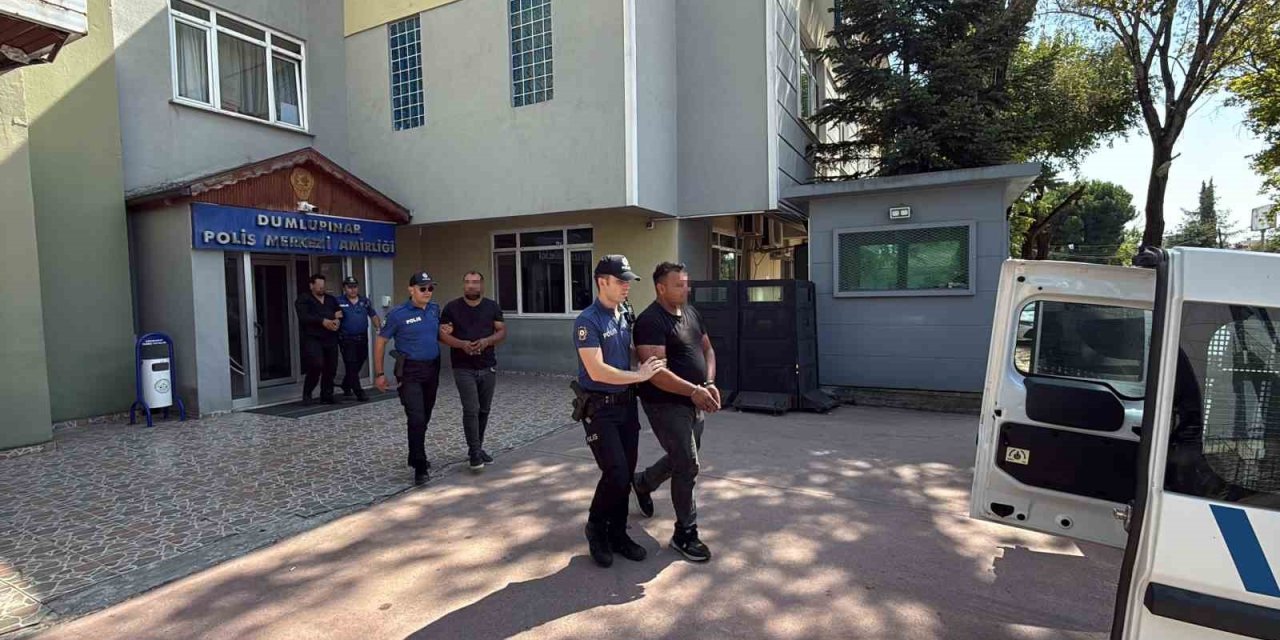 2 Çocuğun Yaralandığı, 4 Evin Yakıldığı Kavgayla İlgili 4 Şüpheli Tutuklandı