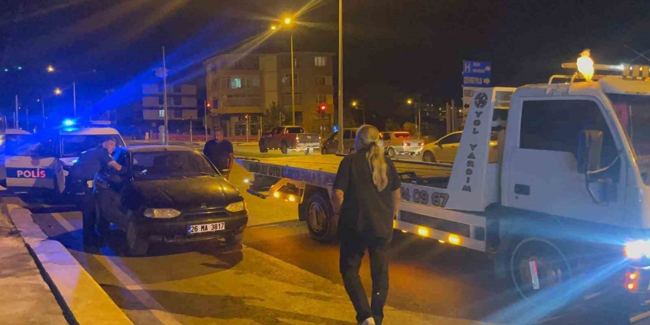 Sokak Ortasında Silahlı Saldırı