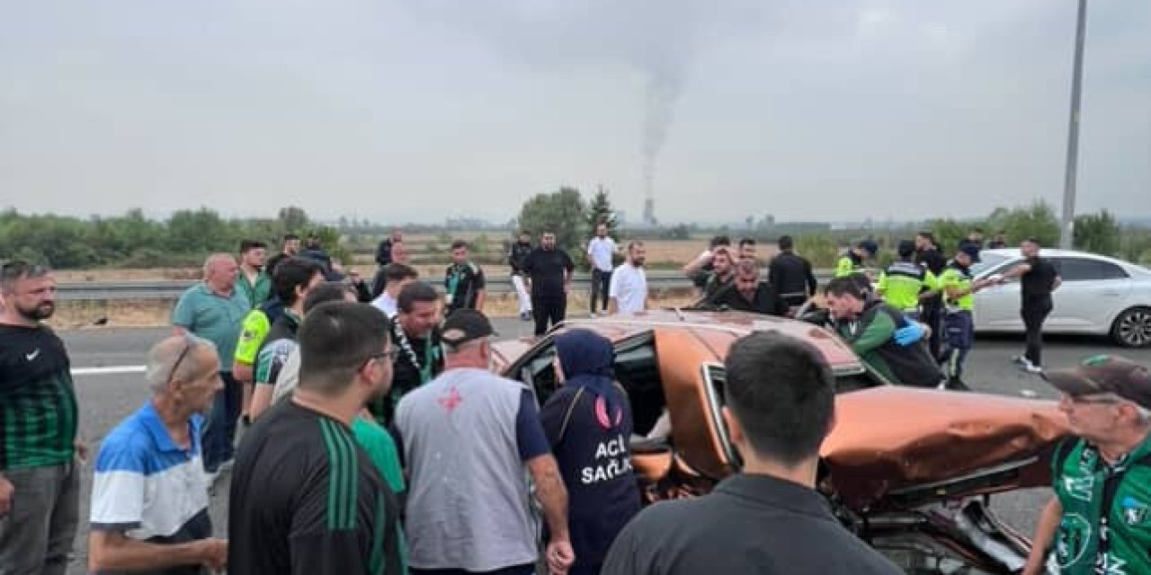 Otoyolda Aracın Hurdaya Döndüğü Kazada Acı Haber
