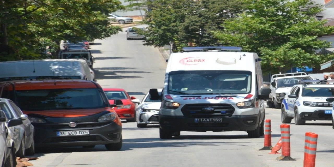 Bilecik’te Motosiklet Devrildi