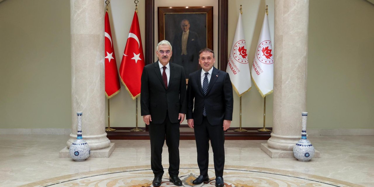 Vali Sözer’den Vali Ayyıldız’a ziyaret