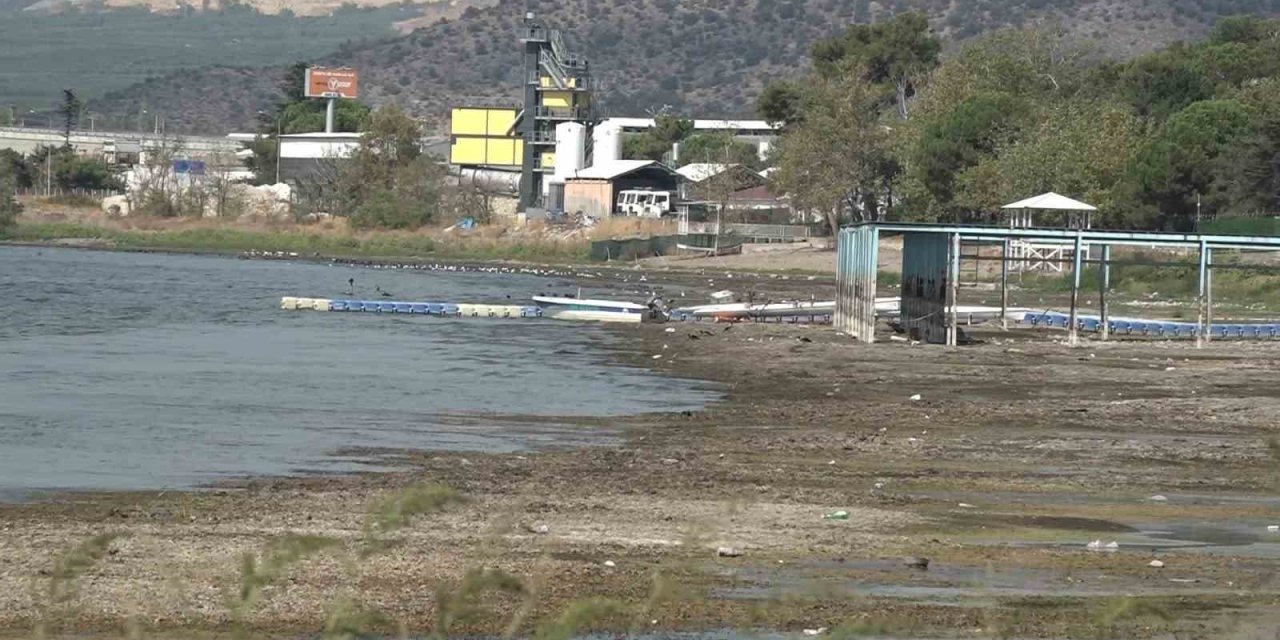 İznik Gölü Kuruyor
