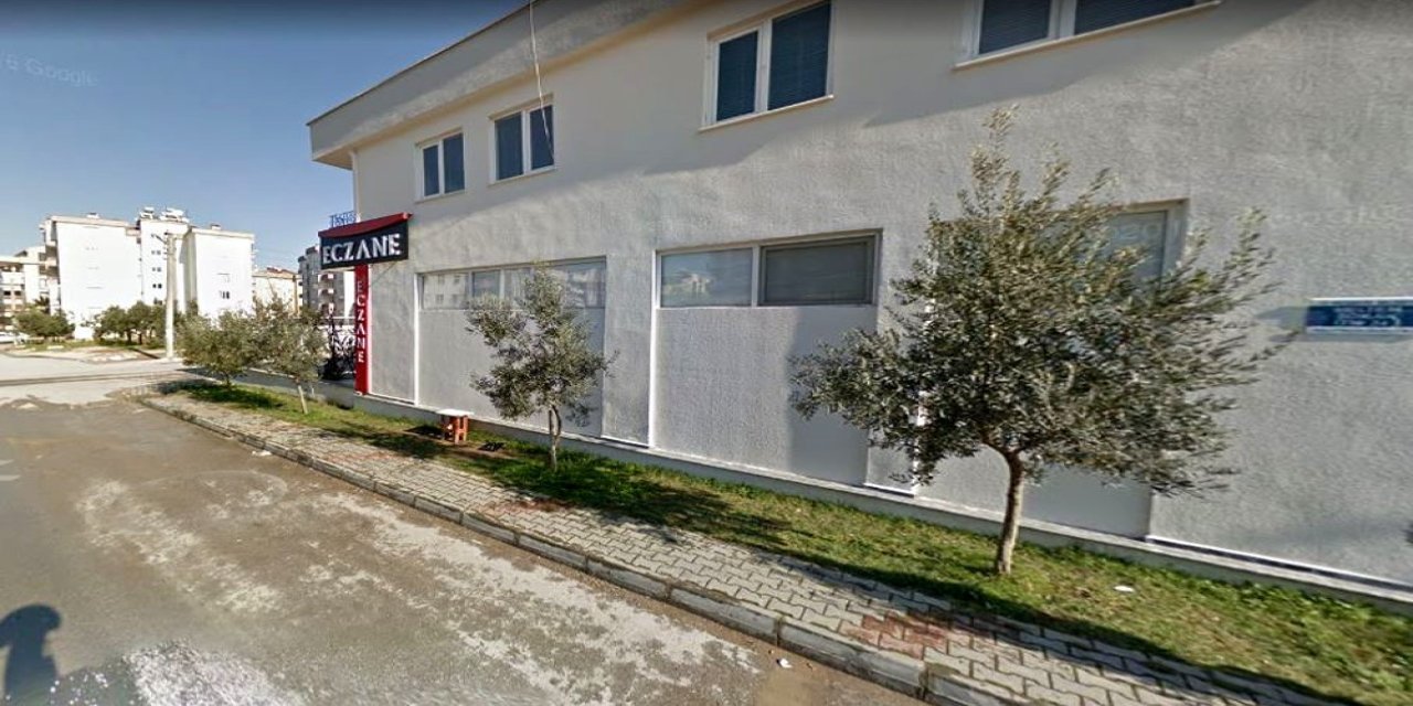 Kamuya Ait Zeytin Ağaçları Ve Kaldırım Yok Oldu