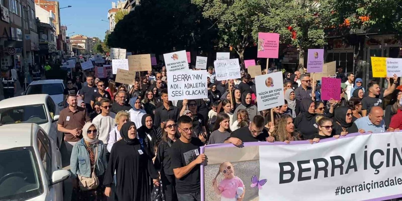 Kreşteki Havuzda Boğulan Berra İçin Yürüyüş Düzenlendi