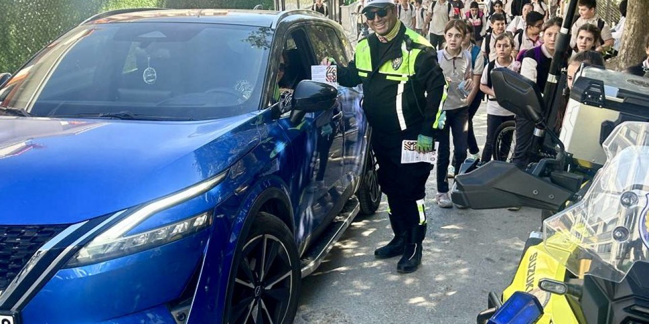 Okul Yollarında Sürücülere Bilgilendirme