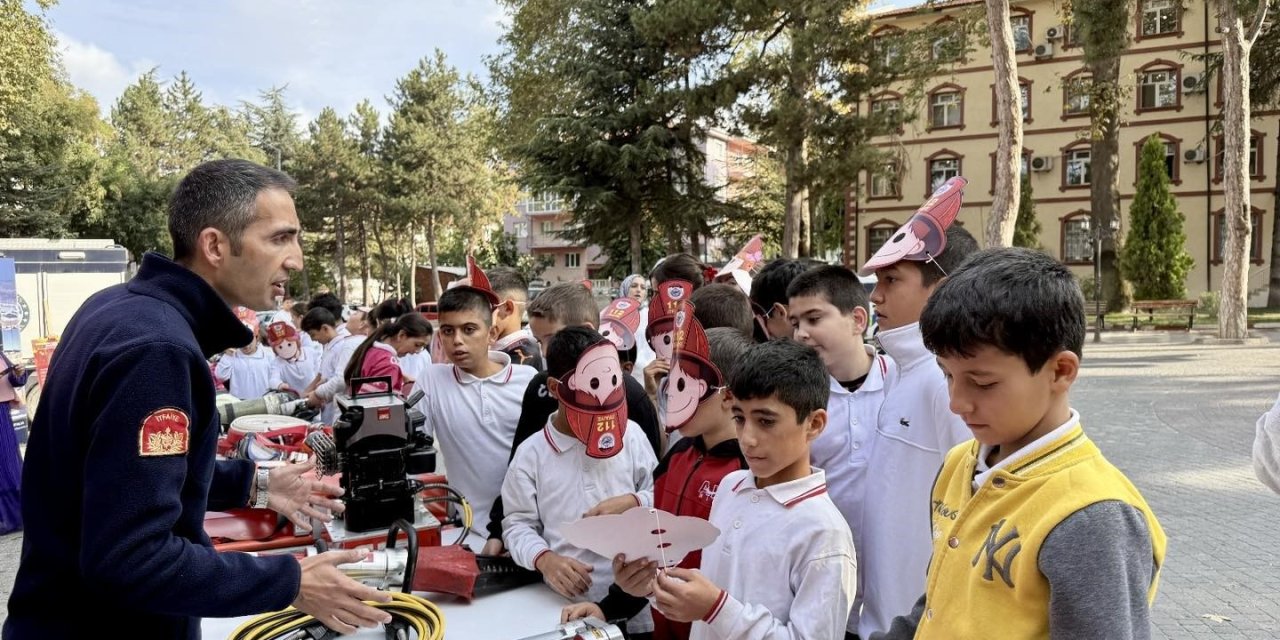 Söğüt’te Öğrenciler Bilgilendirildi