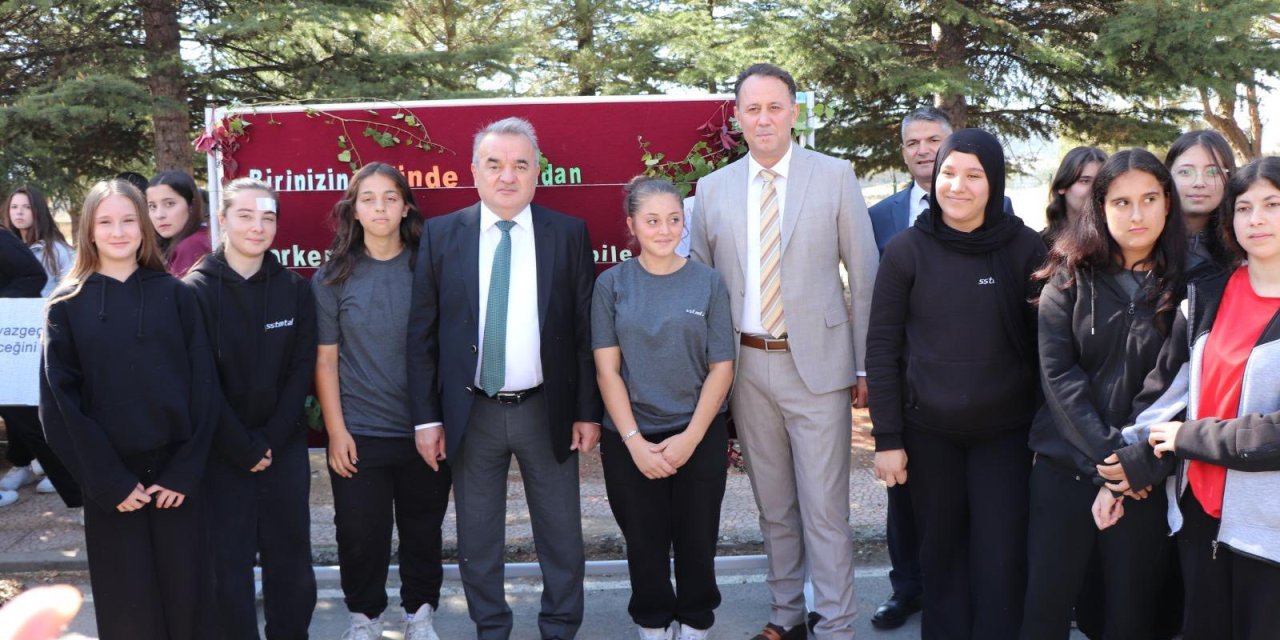 Kaymakam Öztürk Öğrencilerle Buluştu