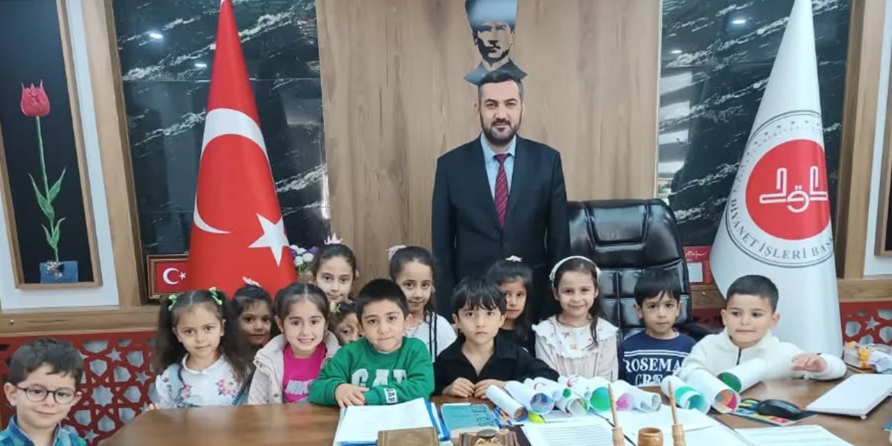 Minik Öğrencilerden Anlamlı Ziyaret