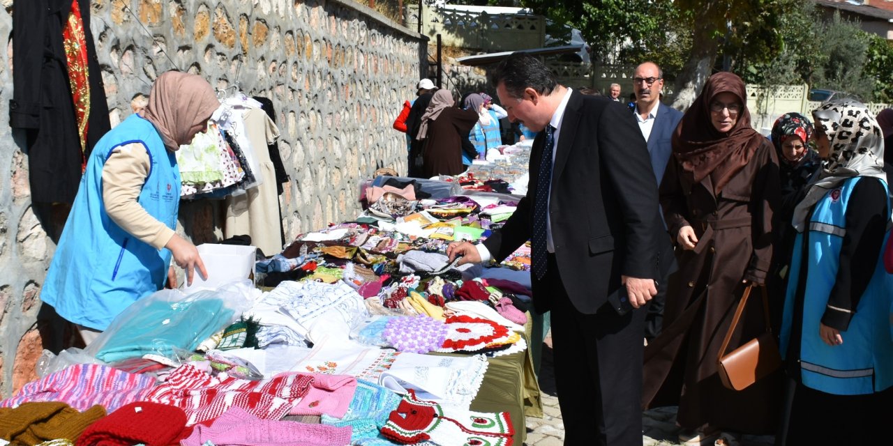 Bilecik'te Hayır Çarşısı