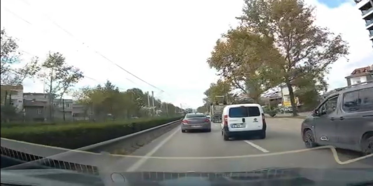 Makas Anı Kamerada... Kazaya Ramak Kaldı