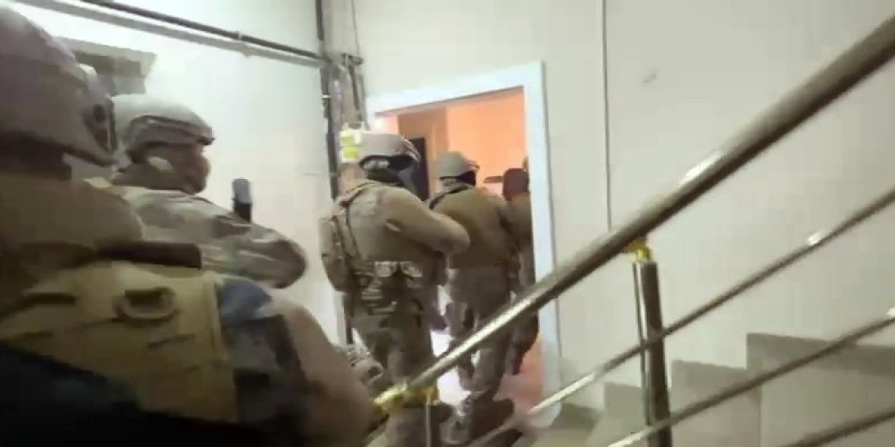 Sokak Ortasındaki İnfazın Şüphelilerin Yakalanma Anı Kameraya Yansıdı