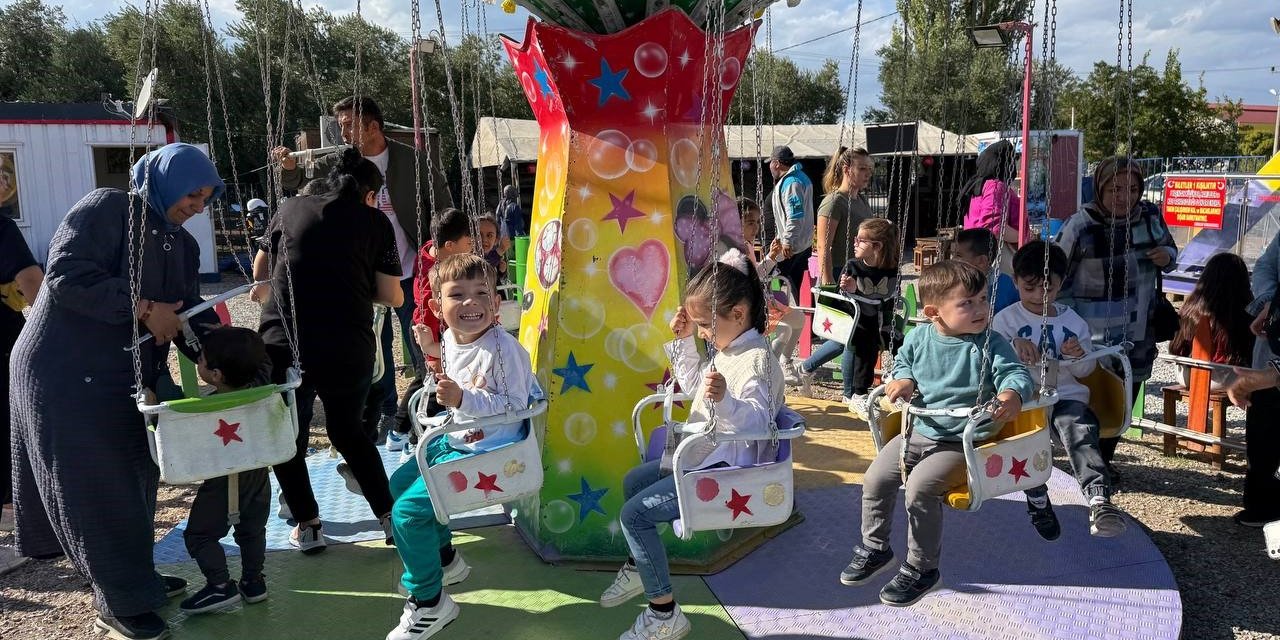 Esnaftan Ayakta Alkışlanacak Hareket