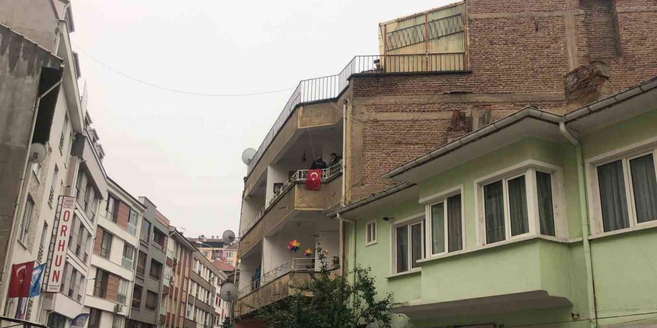45 Yaşındaki Şahıs Evinde Ölü Bulundu