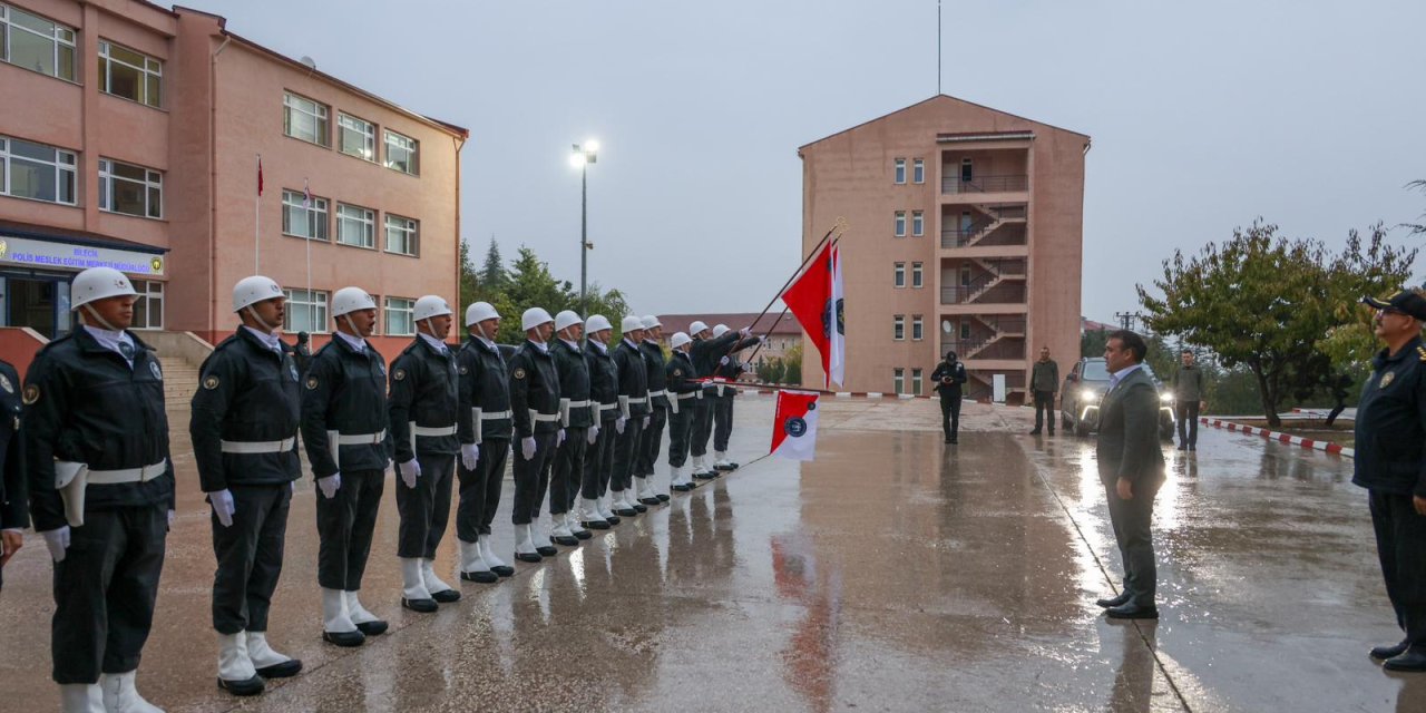 Vali Sözer POMEM’i Ziyaret Etti
