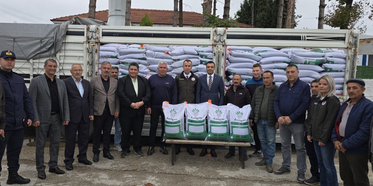 Söğüt'te Yem Bitkisi Tohumu Dağıtımı Yapıldı